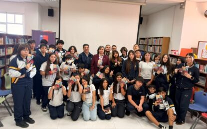 SEREMI de Salud analiza resultados de encuesta de tabaquismo en jóvenes durante conversatorio con adolescentes